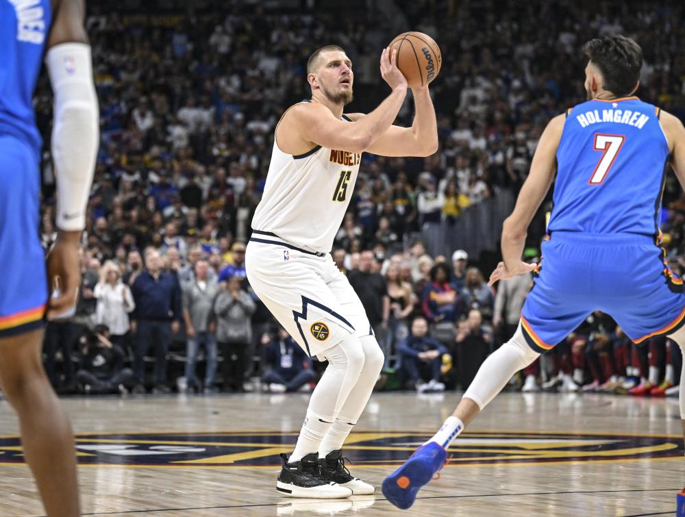 球专家对巴 球专家对巴