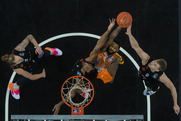 一大于二的 一大于二的