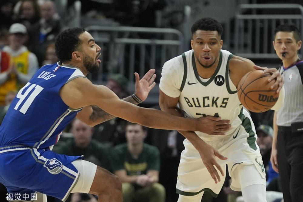 前场的跑动 前场的跑动